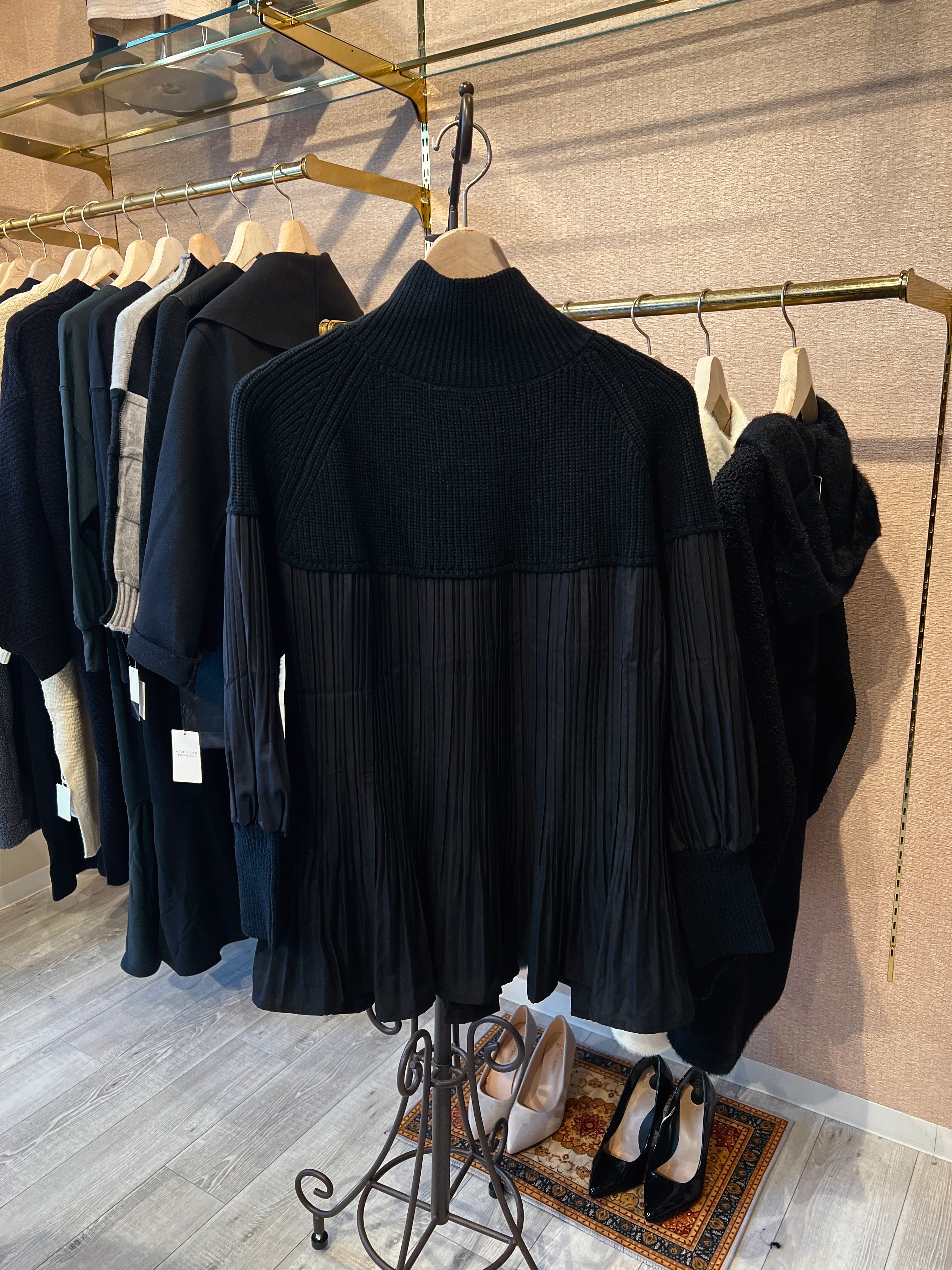 ❤️【ラスト一点】異素材切替ハイネックニットプリーツブラウス